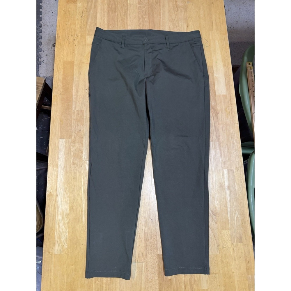 BYLT Everyday Pant 2.0 Slim Fit Mens Size 38x31 Green Stretch Chino Golf